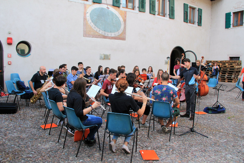 MUSICA SOTTO LE STELLE